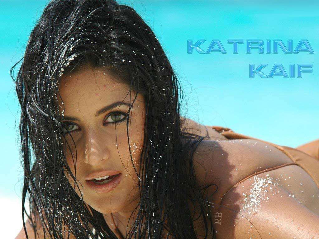 katrina-kaif-wallpapers-hot-and-sexy-11