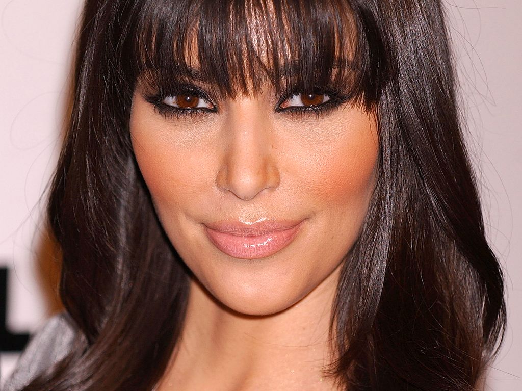 Top 50 Best Kim Kardashian Wallpapers - Hot Desktop Backgrounds