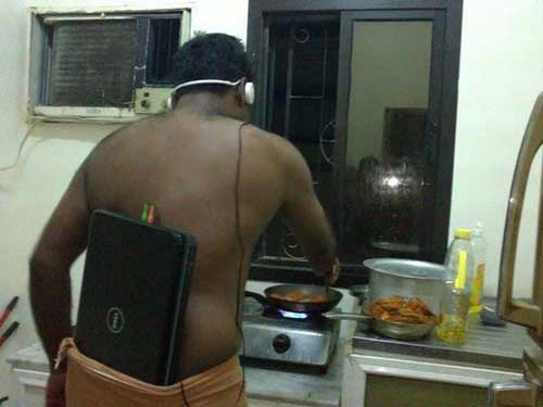 funny-music-laptop