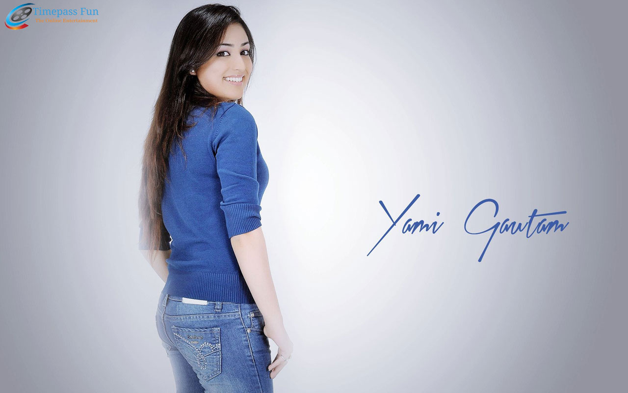 yami-gautam-sexy-hd-wallpaper